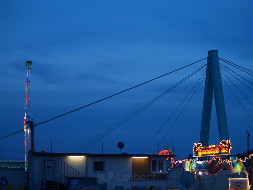 Osterkirmes Koeln Deutz 2008  042.JPG